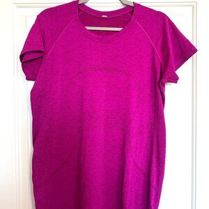 Swiftly Tech Short-Sleeve Shirt 2.0 Hip Length